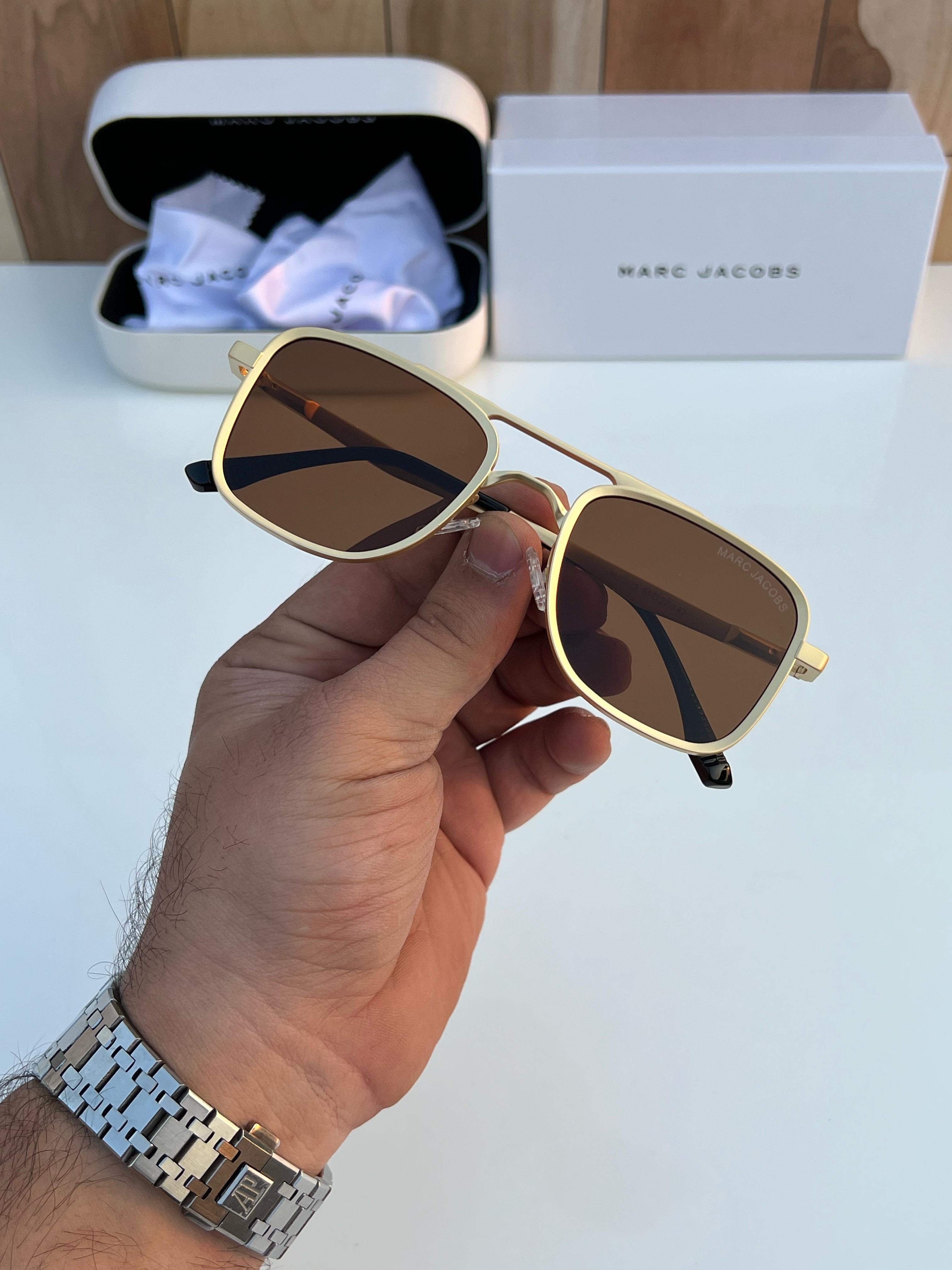 Mar_c Joc_ab 502 Gold Brown