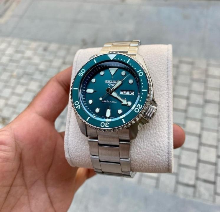 Seiko 5 Sports Automatic