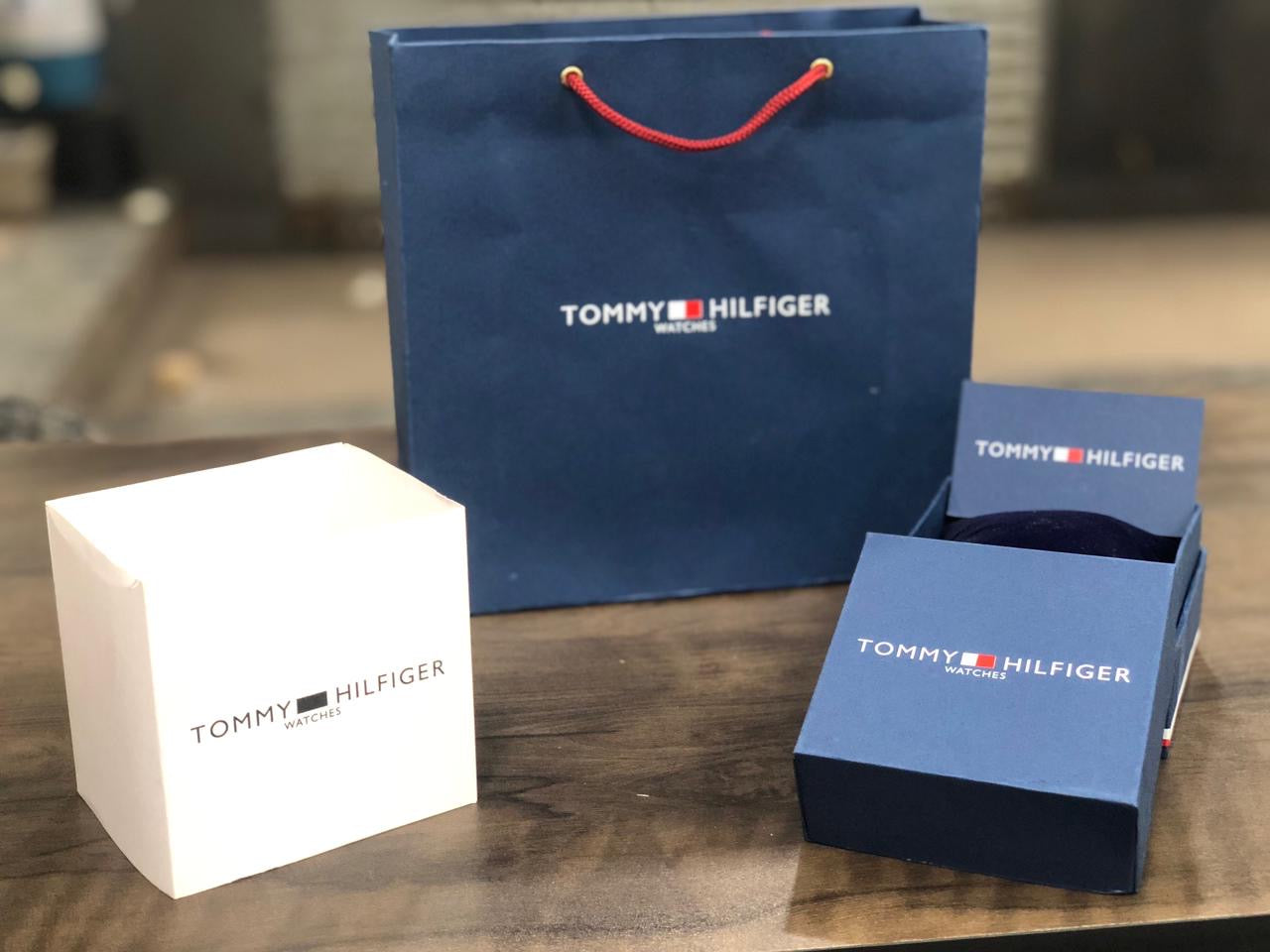 Tommy_Hilfiger Automatic Silicon