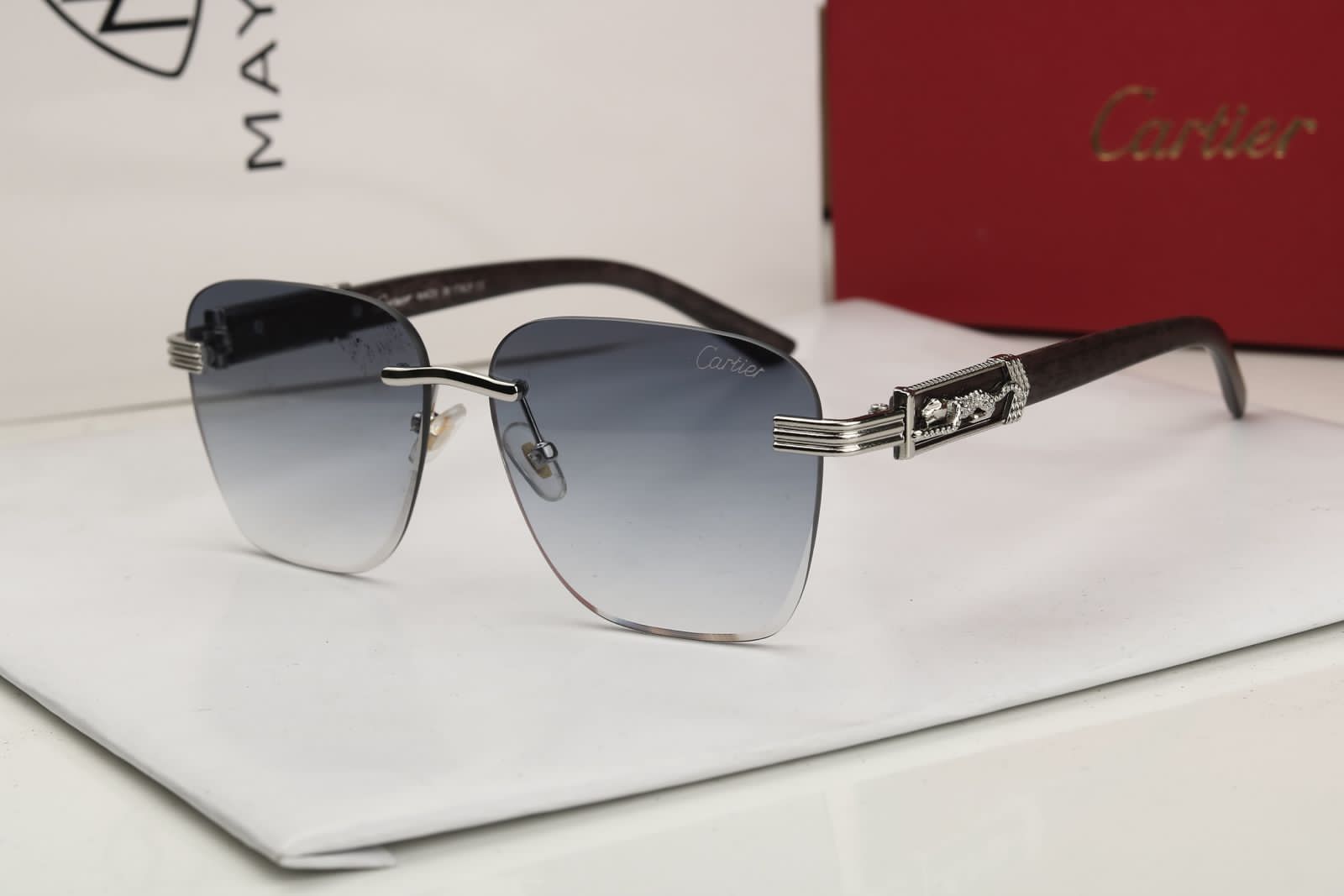 New Stylish Sunglass For Unisex