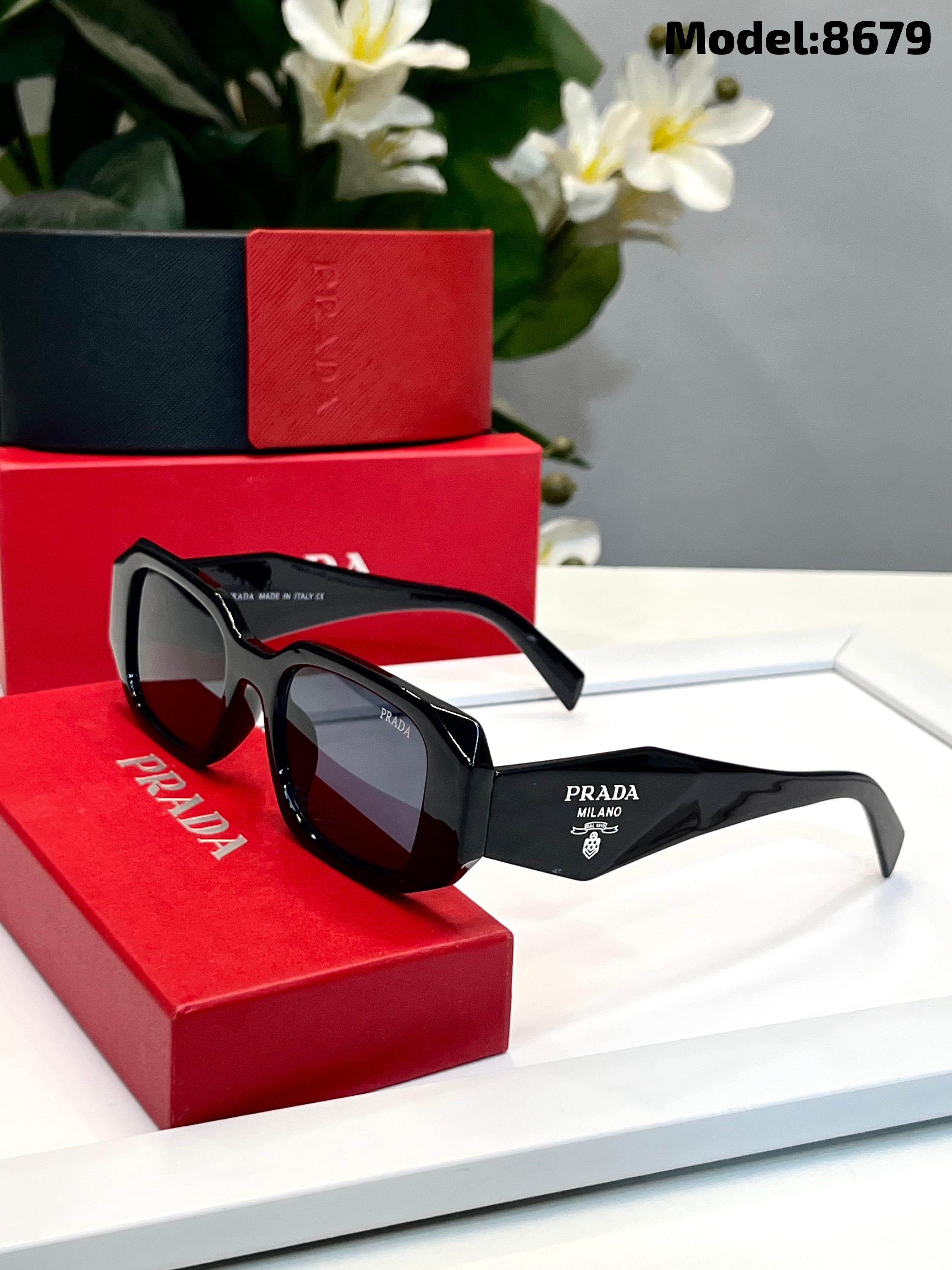 Exclusive Black Stylish Sunglass For Unisex