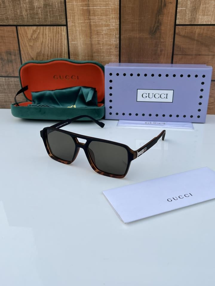 Gucci 5106 black tiger