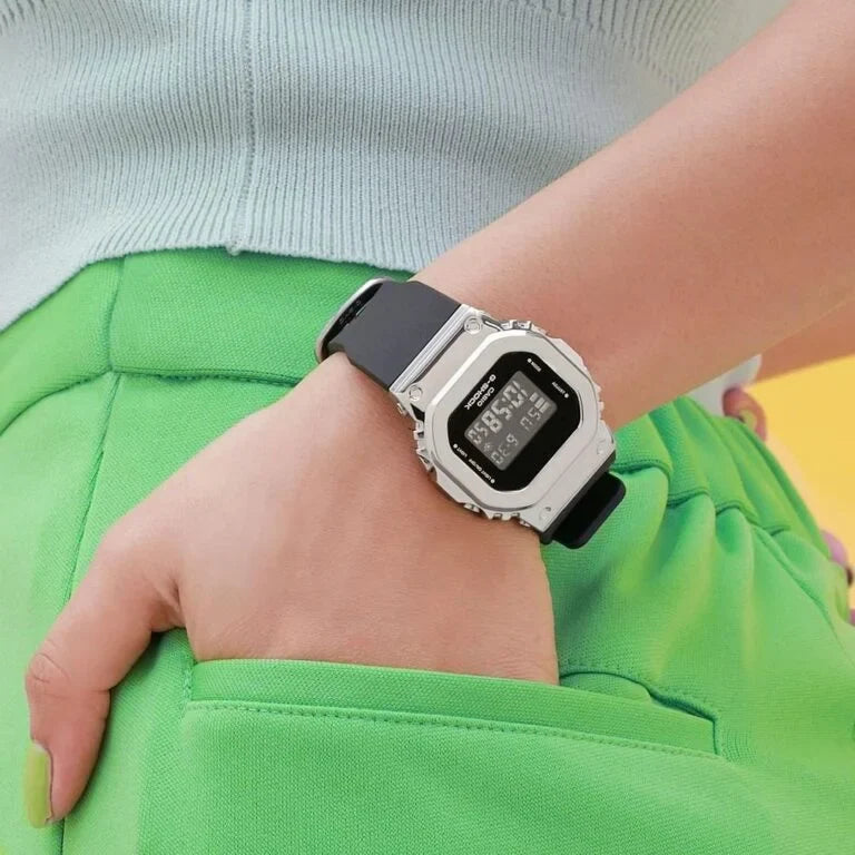 Gm 2100 Watch
