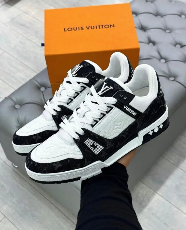 Trainer Black