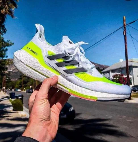 Ultraboost 21 Solar White Neon