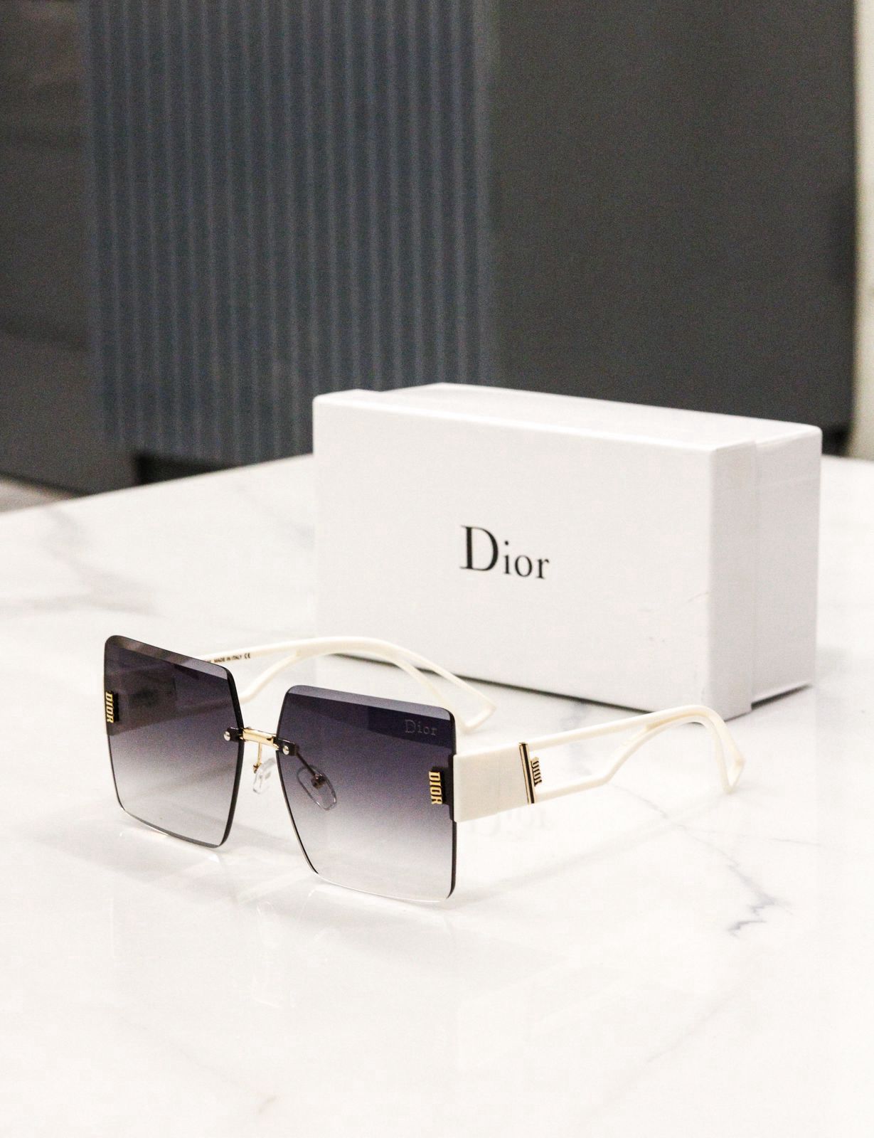 Exclusive Black Stylish Sunglass For Girl's