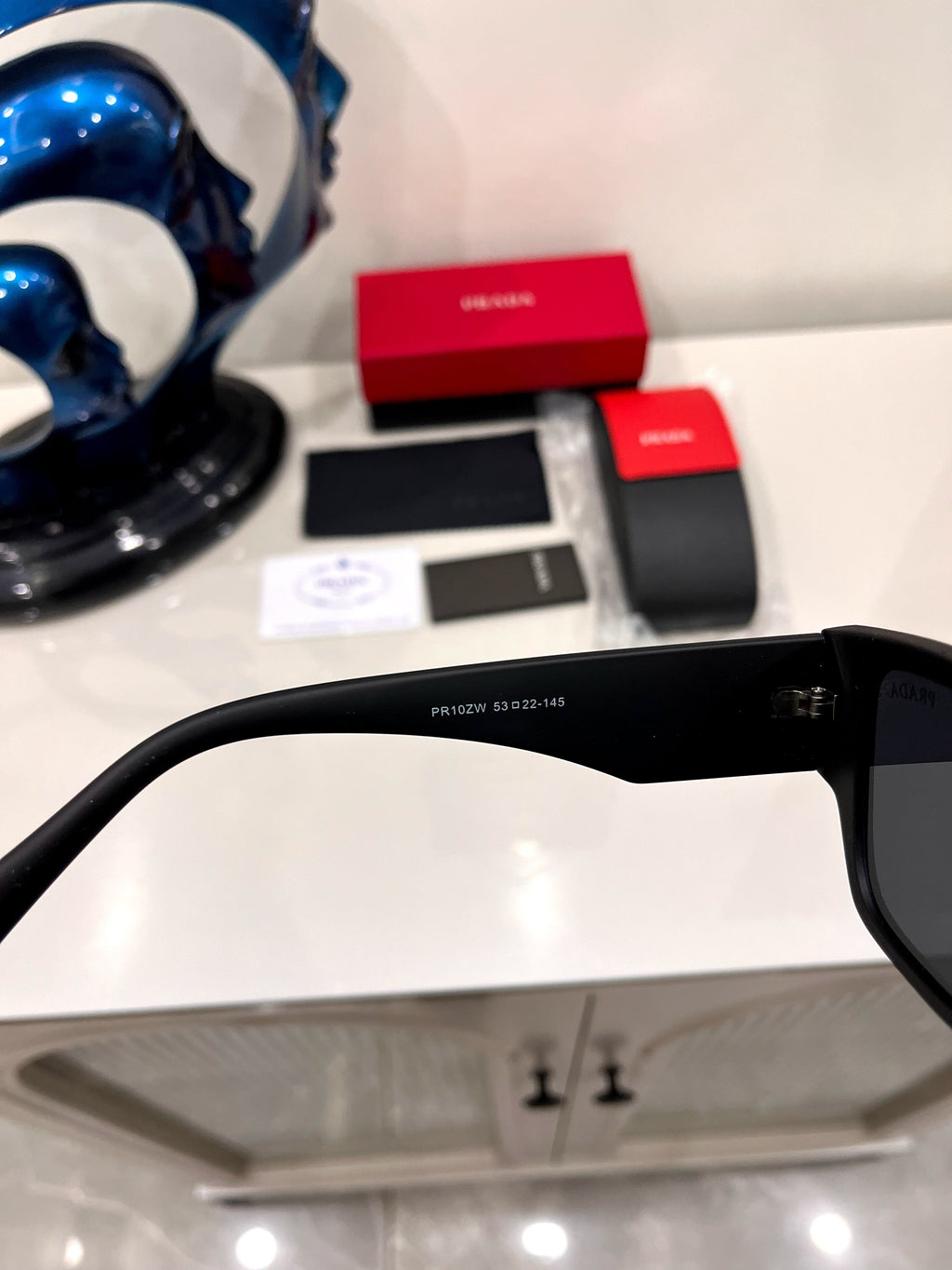 Prad/a mi/ano unisex sunglass in black