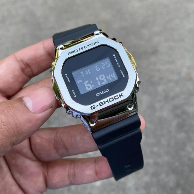 Gm 2100 Watch