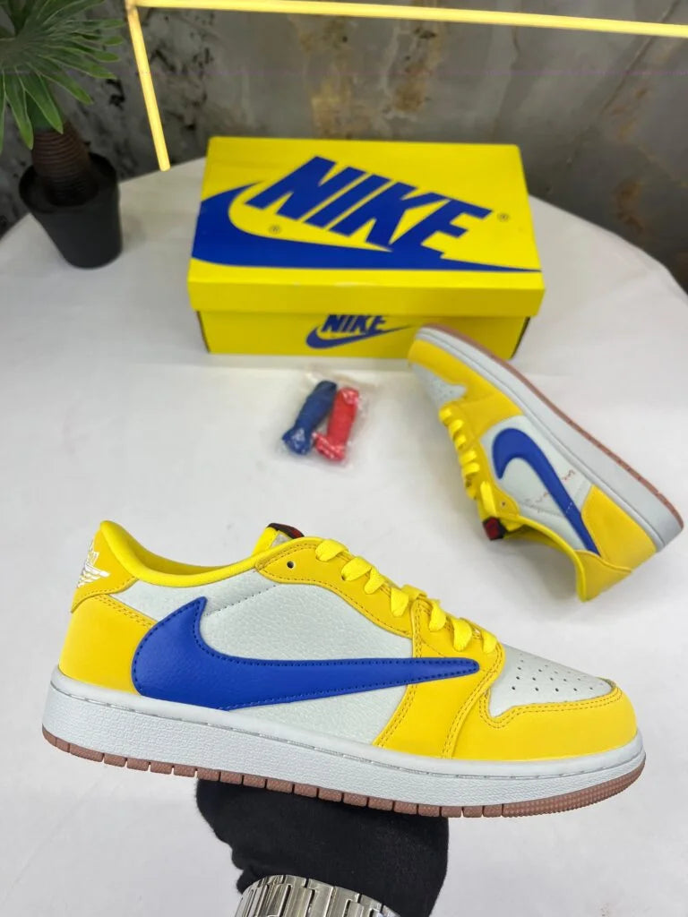 Air Jordan Retro 1 X Travis Scott Canary